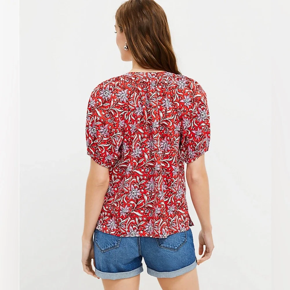 LOFT Spring Bloom Tie Neck Puff Sleeve Floral Puff Sleeve Peasant Top Size M